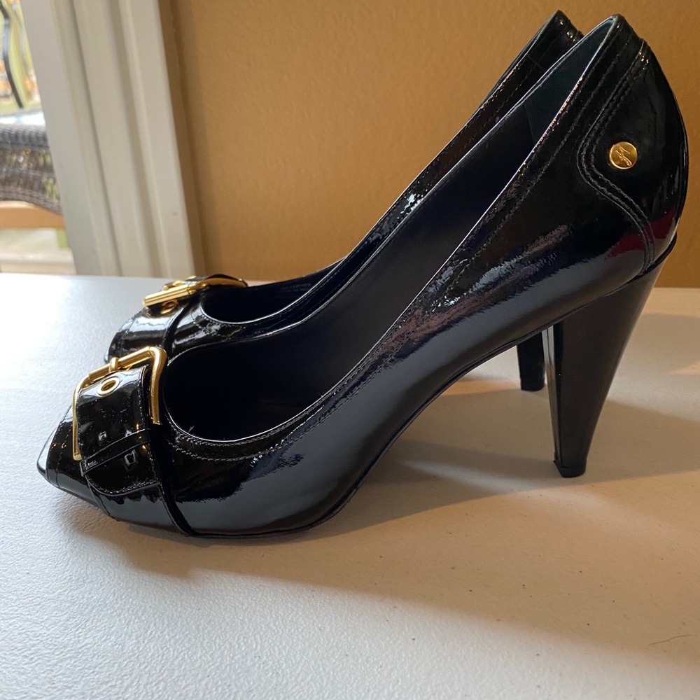 J Vincent Women’s Shoes